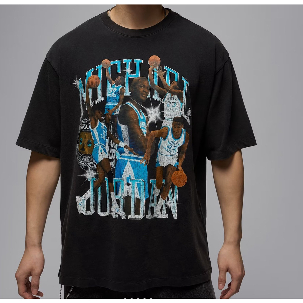 Jordan Flight Essentials Men's Graphic T-Shirt - Picture 1 of 11